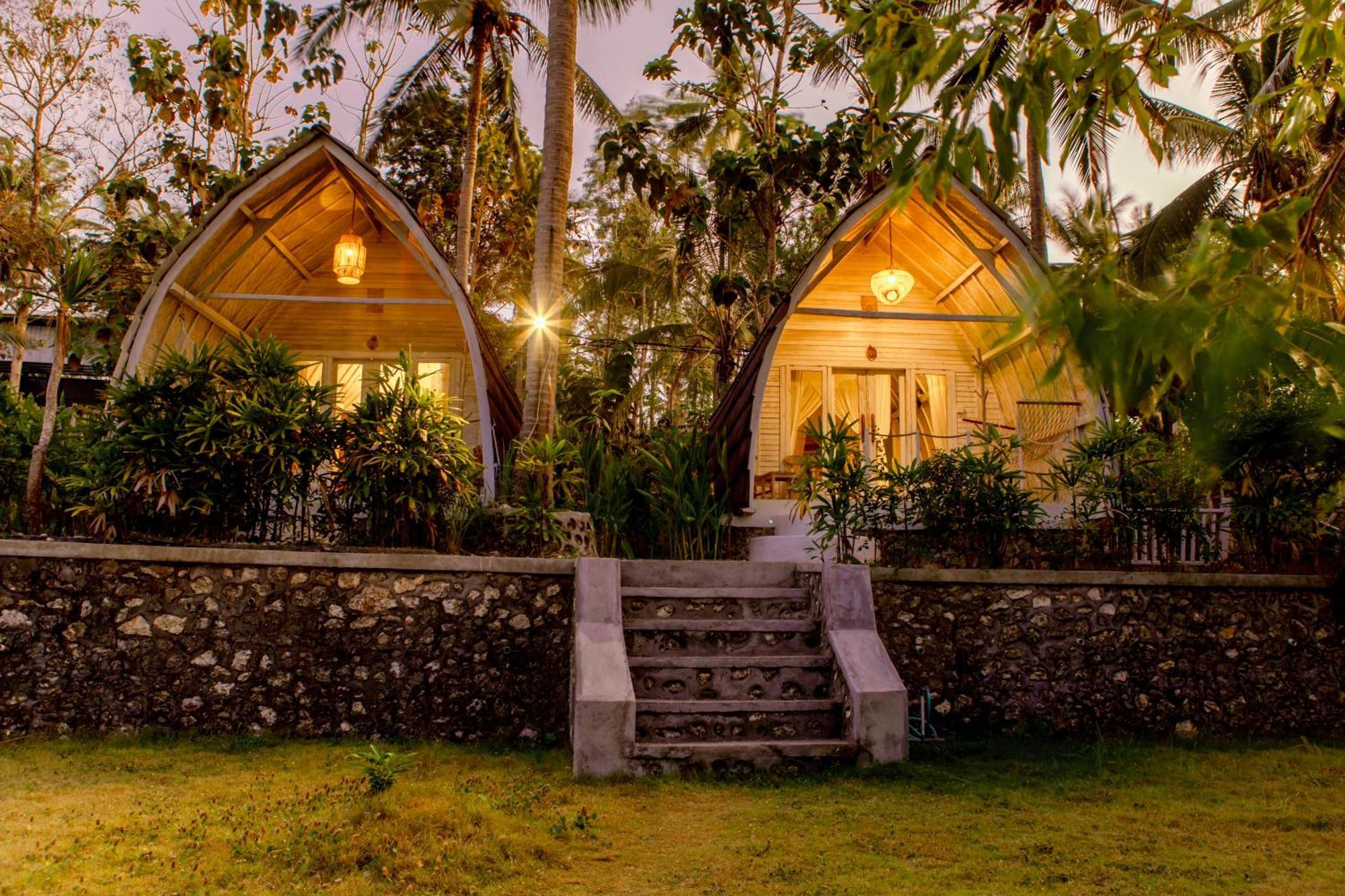 La Royale Nusa Penida Toyapakeh Exterior foto